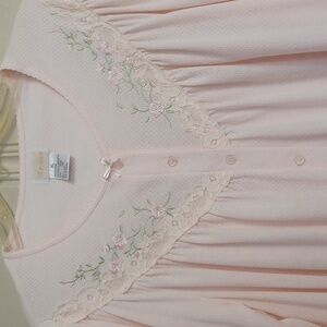 NWOT"S Barbizon Soft Pink Nightgown Floral Embroidery Lace Trim 3/4 Length W-XL